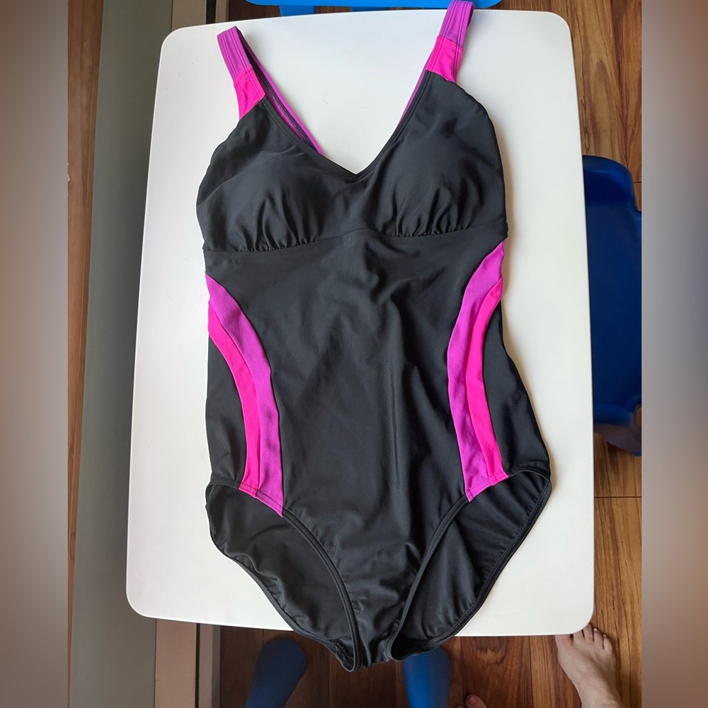 Land’s End Women's Black,  Pink & Purple Swimsuit